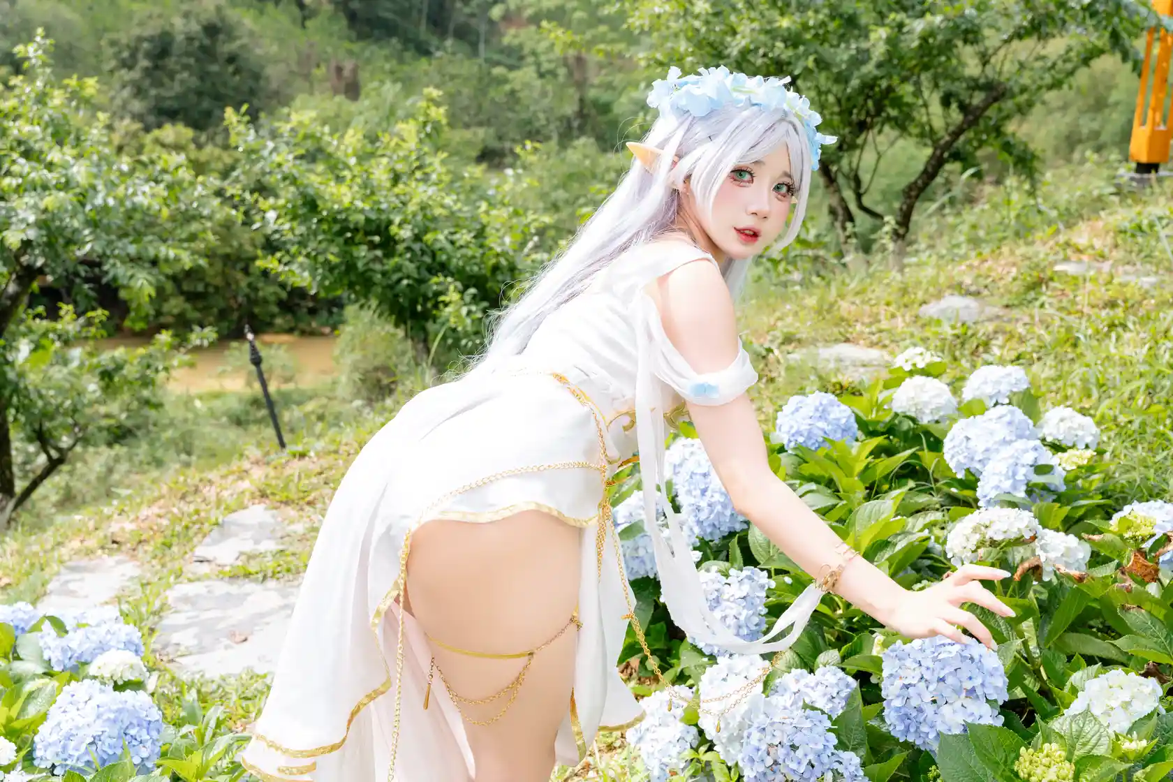 PoppaChan – Frieren Blue Valley Dress [78P+9V/756MB]