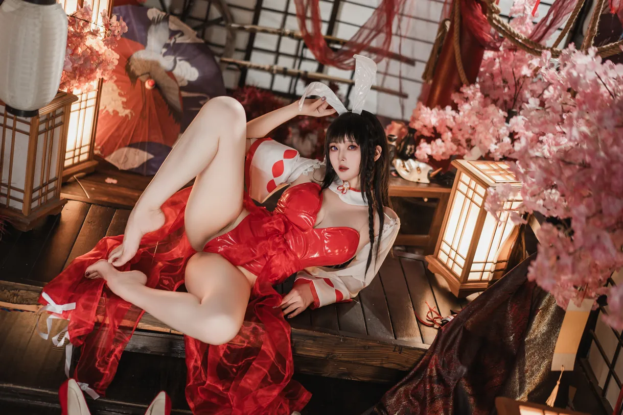 Natsuko夏夏子 – 碧蓝航线大山巫女兔 [70P/414MB]