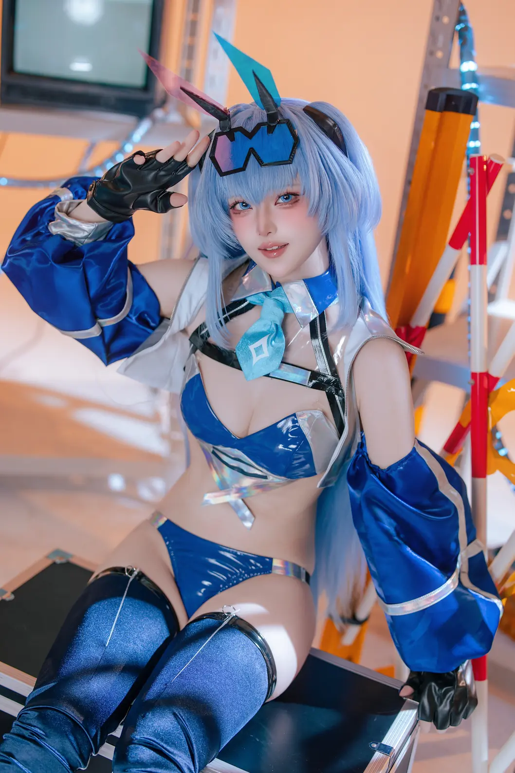 屿鱼 – 碧蓝航线 花园赛车服 [82P/791MB]