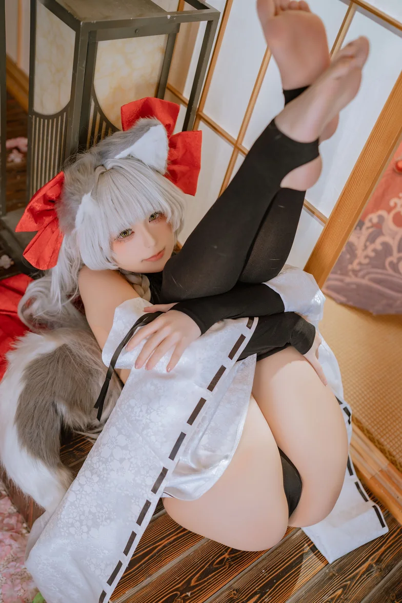 Quan冉有点饿 – 朝凪 [87P/955MB]
