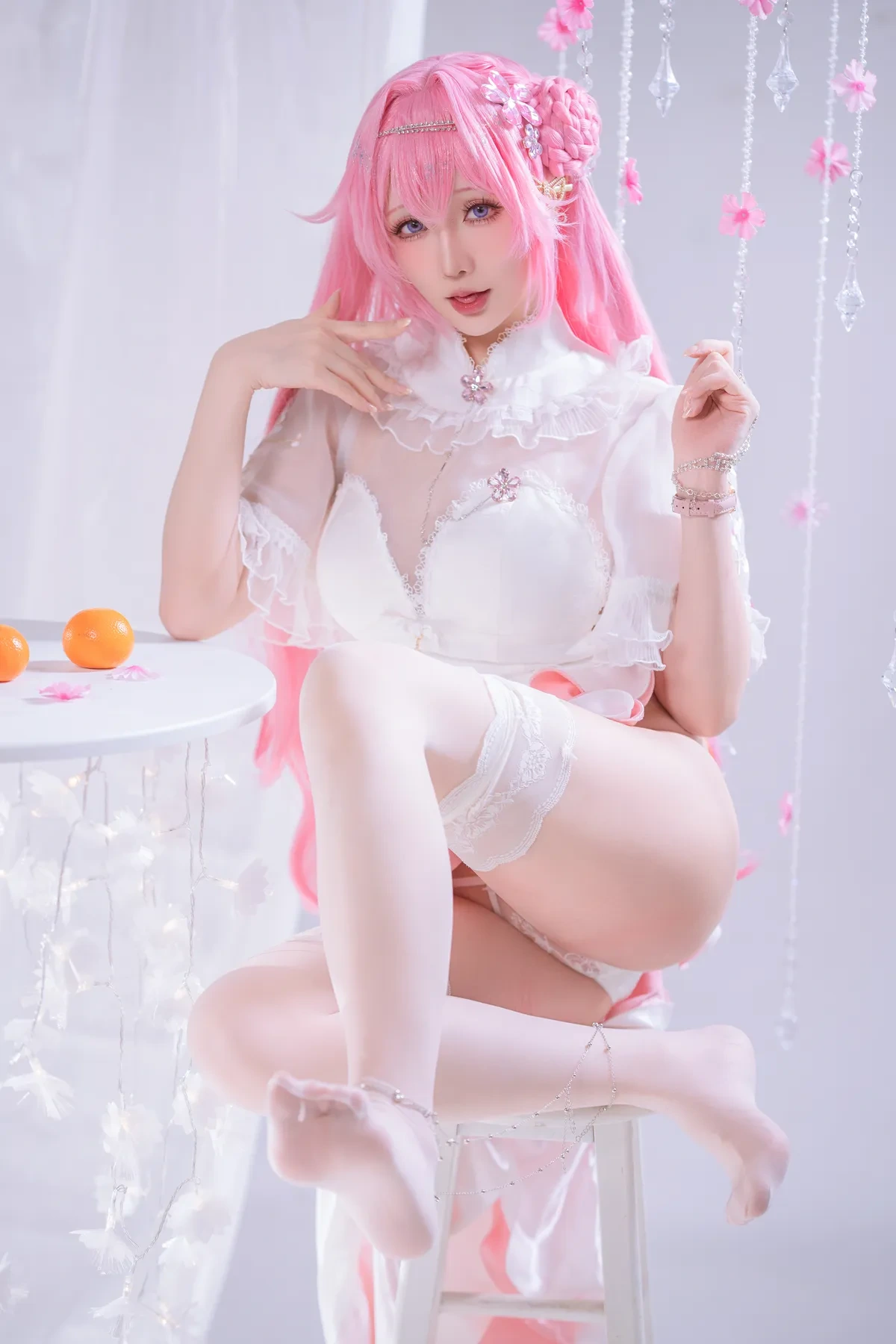 星之迟迟 – 2025年10月计划D nikke-桃乐丝 [44P/209MB]
