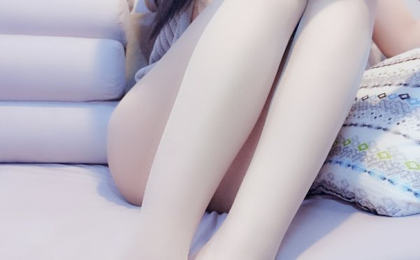 [私人玩物]开胸毛衣[60P+2V/63MB]