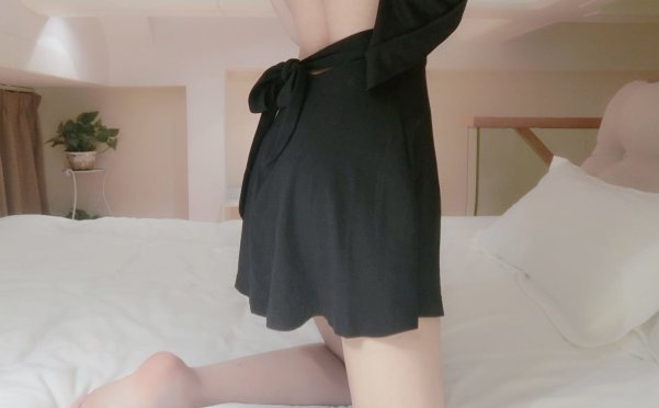 [会员][洛美]黑高更[29P+3V/221MB]