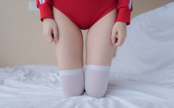 [会员][小鸟酱]小草莓3[67P+1V/528MB]