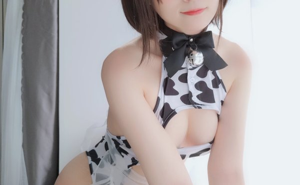 [白银81]可爱奶牛[99P+3V/544MB]