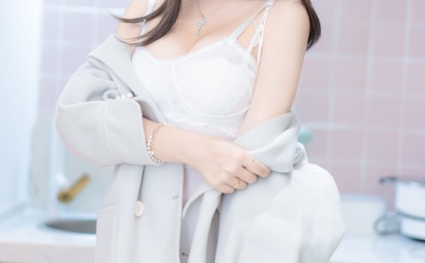 [过期米线线喵]大姐姐[87P/107MB]