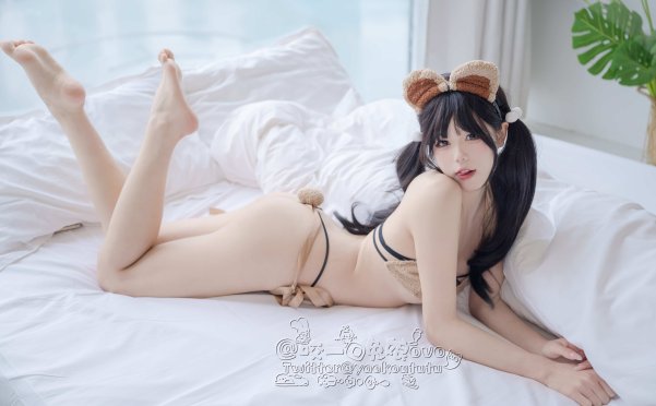 [视图]咬一口兔娘ovo - 小熊睡衣[60P/490MB]